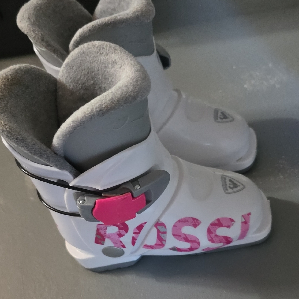 Rossignol Kids' White and Pink Ski Boots